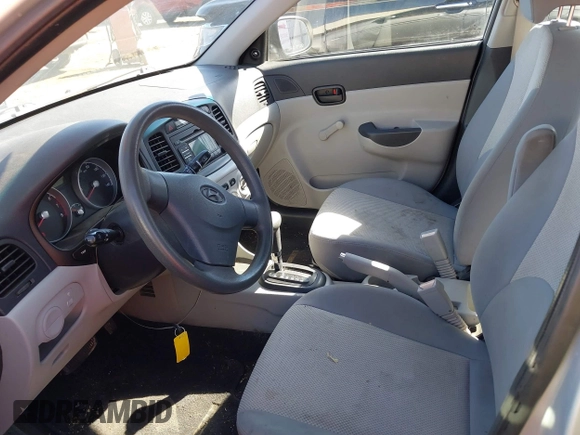 2010 Hyundai Accent GLS с VIN KMHCN4AC5AU515662, выставлен на аукционе IAAI как лот 41807928 с пробегом 179 278 миль миль и . История ставок и продаж доступна на DreamBid. Изображение 5.