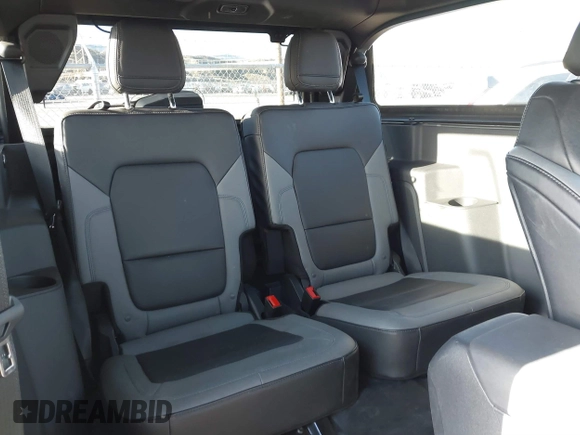 2023 Ford Bronco с VIN 1FMDE5CH4PLB60825, выставлен на аукционе IAAI как лот 41492285 с пробегом 10 017 миль миль и . История ставок и продаж доступна на DreamBid. Изображение 8.