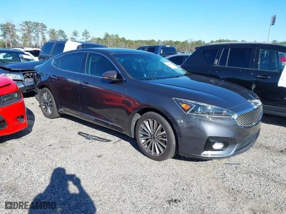 2017 Kia Cadenza Premium with VIN KNALC4J12H5039445, listed as a IAAI auction lot 41586814 with 92,816 mi miles. Bid and sale history available at carsss.com. Image 1.