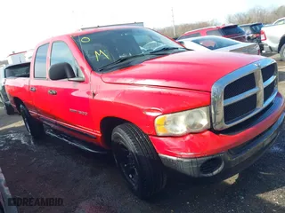 2005 Dodge Ram 1500 SLT with VIN 1D7HA18N85J581728, listed as a IAAI auction lot 41743367 with 158,111 mi miles. Bid and sale history available at carsss.com. Image 1.