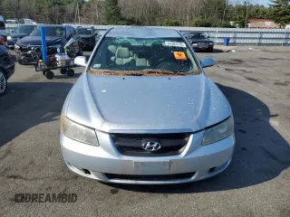 2007 Hyundai Sonata SE z VIN 5NPEU46F57H184958, wystawiony jako Copart lot #54303745 z przebiegiem 139 964 mil mil oraz Szkoda całkowita • Salvage title. Historia ofert i sprzedaży dostępna na DreamBid. Obrazek 5.