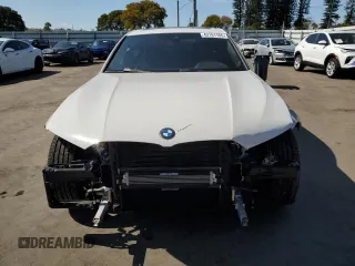 2019 BMW 3 Series 330i with VIN 3MW5R1J59K8B02494, listed as a Copart auction lot 43181165 with 55,183 mi miles and Salvage Title. Bid and sale history available at carsss.com. Image 5.