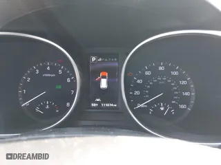 2017 Hyundai Santa Fe Limited Ultimate with VIN KM8SRDHF2HU250614, listed as a IAAI auction lot 41564343 with 111,074 mi miles. Bid and sale history available at carsss.com. Image 7.
