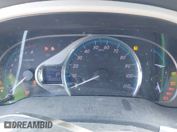 2013 Toyota Sienna XLE AAS with VIN 5TDYK3DC0DS398381, listed as a IAAI auction lot 41773688 with 169,055 mi miles. Bid and sale history available at carsss.com. Image 7.