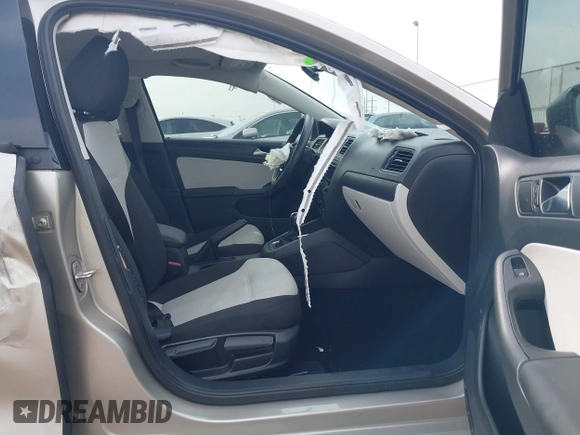 2015 Volkswagen Jetta S с VIN 3VW2K7AJ6FM261493, выставлен на аукционе IAAI как лот 41691294 с пробегом 161 403 миль миль и . История ставок и продаж доступна на DreamBid. Изображение 5.