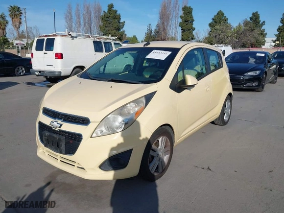 2014 Chevrolet Spark LT with VIN KL8CD6S90EC408884, listed as a IAAI auction lot 41933316 with 103,101 mi miles. Bid and sale history available at carsss.com. Image 6.
