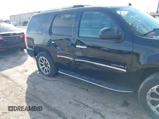 2013 GMC Yukon Denali with VIN 1GKS2EEF7DR347893, listed as a IAAI auction lot 41856088 with 126,213 mi miles. Bid and sale history available at carsss.com. Image 6.
