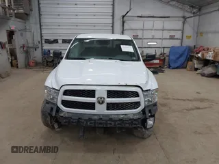 2018 Ram 1500 Express с VIN 1C6RR7FT5JS221341, выставлен на аукционе IAAI как лот 42496776 с пробегом 87 421 миль миль и . История ставок и продаж доступна на DreamBid. Изображение 13.