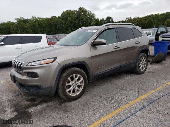 2016 Jeep Cherokee Altitude with VIN 1C4PJMCS8GW241263, listed as a Copart auction lot 73146334 with 101,581 mi miles and Clean Title. Bid and sale history available at carsss.com. Image 1.
