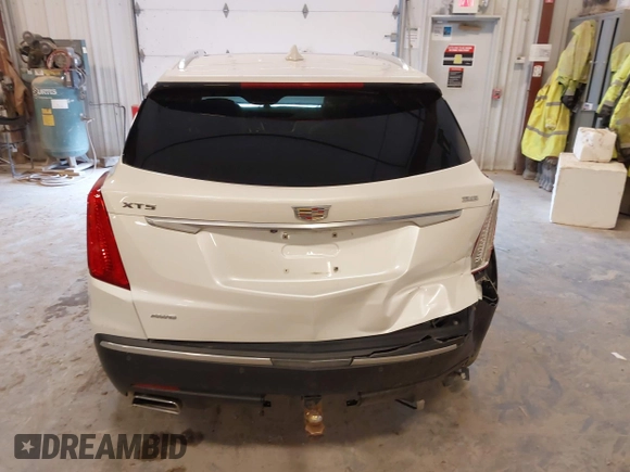 2019 Cadillac XT5 Luxury AWD z VIN 1GYKNDRS3KZ149162, wystawiony jako IAAI lot #42050088 z przebiegiem 109 364 mil mil oraz . Historia ofert i sprzedaży dostępna na DreamBid. Obrazek 16.