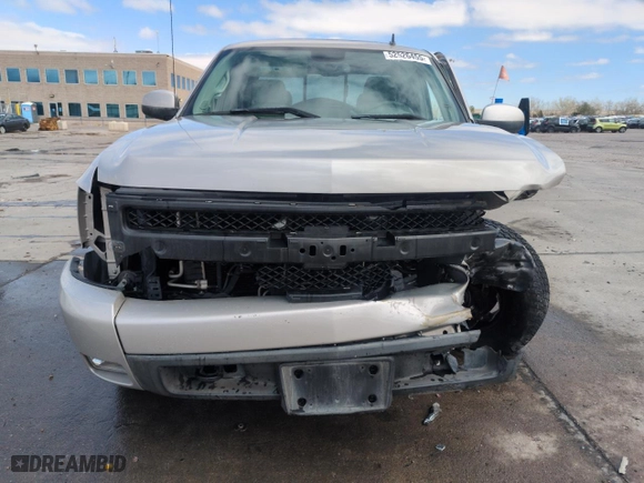 2007 Chevrolet Silverado 1500 LTZ with VIN 1GCEK19077Z643024, listed as a Copart auction lot 52526455 with 122,460 mi miles and Salvage Title. Bid and sale history available at carsss.com. Image 5.