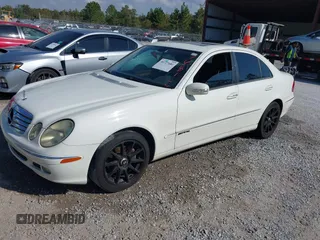 2006 Mercedes-Benz E-Class 3.5L with VIN WDBUF56J66A874920, listed as a IAAI auction lot 40727681 with 141,851 mi miles. Bid and sale history available at carsss.com. Image 2.