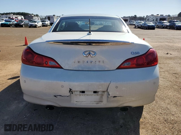 2014 Infiniti Q60 with VIN JN1CV6FE6EM901221, listed as a Copart auction lot 48051285 with 117,304 mi miles and Salvage Title. Bid and sale history available at DreamBid. Image 6.