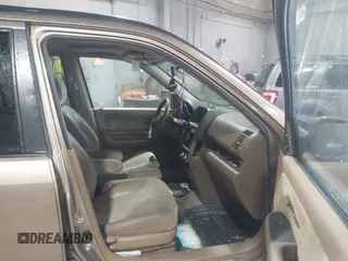 2004 Honda CR-V EX with VIN SHSRD78864U230415, listed as a IAAI auction lot 42205876 with 255,154 mi miles and . Bid and sale history available at carsss.com. Image 5.