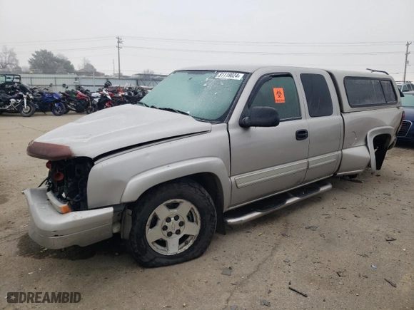2006 Chevrolet Silverado 1500 LT2 with VIN 1GCEK19B66Z206907, listed as a Copart auction lot 81119024 with 0 mi miles and Salvage Title. Bid and sale history available at carsss.com. Image 1.