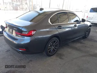 2022 BMW 3 Series 330i with VIN 3MW5R1J08N8C55960, listed as a IAAI auction lot 42505207 with Not provided miles and . Bid and sale history available at DreamBid. Image 4.