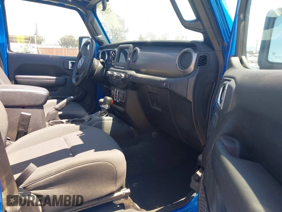 2022 Jeep Gladiator Texas Trail with VIN 1C6HJTAG4NL135346, listed as a IAAI auction lot 42824733 with 40,126 mi miles and . Bid and sale history available at DreamBid. Image 5.