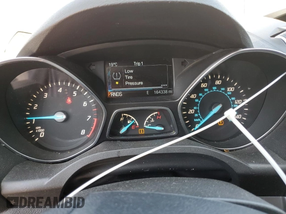 2016 Ford Escape SE с VIN 1FMCU9G93GUC45304, выставлен на аукционе Copart как лот 55142225 с пробегом 164 338 миль миль и Списание • Salvage title. История ставок и продаж доступна на DreamBid. Изображение 9.