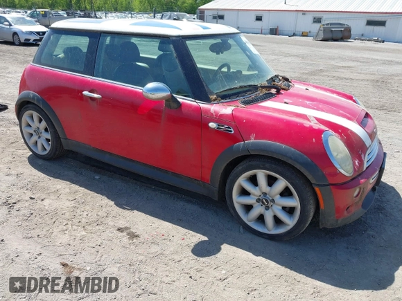 2006 MINI Hardtop S with VIN WMWRE33526TG99561, listed as a IAAI auction lot 42230639 with 202,113 mi miles and . Bid and sale history available at DreamBid. Image 1.