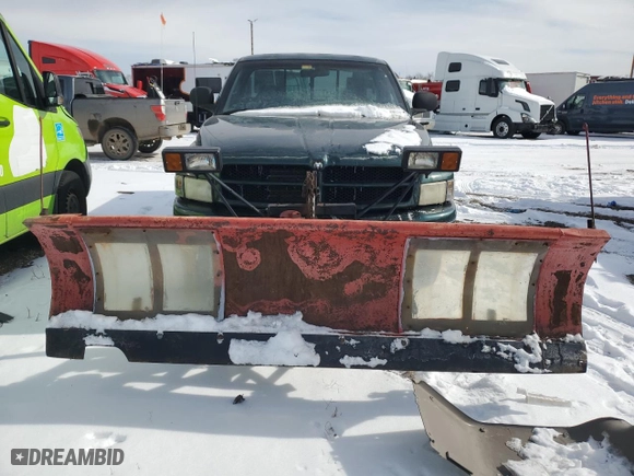 1999 Dodge Ram 1500 with VIN 1B7HF16Y2XS300657, listed as a Copart auction lot 45932115 with 0 mi miles and Salvage Title. Bid and sale history available at carsss.com. Image 5.