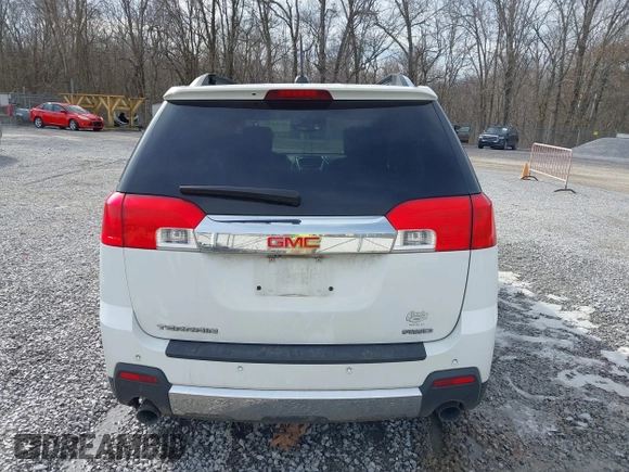 2015 GMC Terrain SLT with VIN 2GKFLYE3XF6340439, listed as a IAAI auction lot 41612774 with 121,081 mi miles. Bid and sale history available at carsss.com. Image 16.
