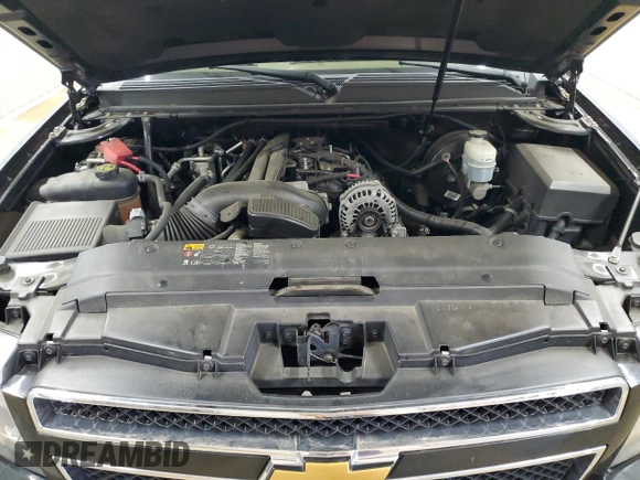 2013 Chevrolet Suburban LT with VIN 1GNSCJE05DR118147, listed as a Copart auction lot 50726315 with 168,518 mi miles and Clean Title. Bid and sale history available at carsss.com. Image 12.