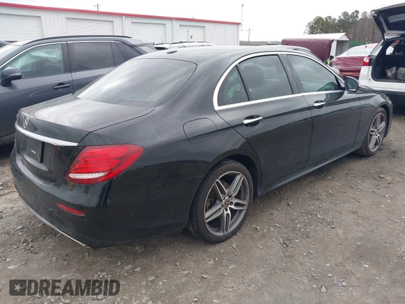 2018 Mercedes-Benz E-Class E 300 with VIN WDDZF4JB1JA454711, listed as a IAAI auction lot 41730604 with 127,985 mi miles. Bid and sale history available at carsss.com. Image 4.