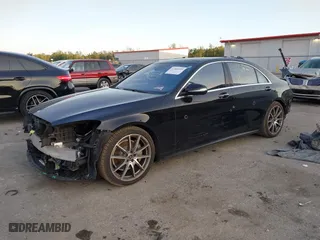 2019 Mercedes-Benz S-Class S 560 with VIN WDDUG8DB6KA426396, listed as a IAAI auction lot 41469493 with 160,160 mi miles. Bid and sale history available at carsss.com. Image 20.