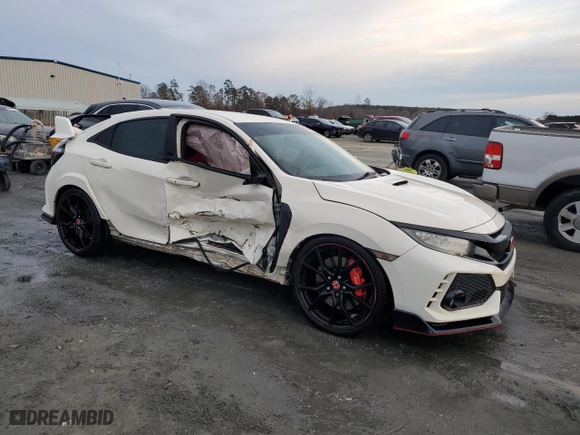 2017 Honda Civic Type R Touring with VIN SHHFK8G73HU200338, listed as a Copart auction lot 84702434 with 69,539 mi miles and Salvage Title. Bid and sale history available at carsss.com. Image 4.