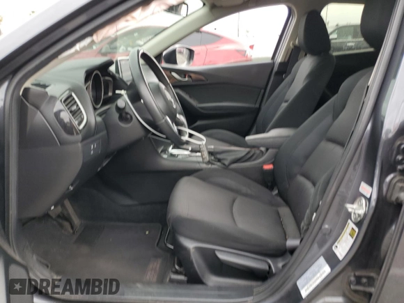 2016 Mazda 3 i Touring z VIN JM1BM1V7XG1311352, wystawiony jako Copart lot #56194805 z przebiegiem 115 321 mil mil oraz Szkoda całkowita • Salvage title. Historia ofert i sprzedaży dostępna na DreamBid. Obrazek 7.