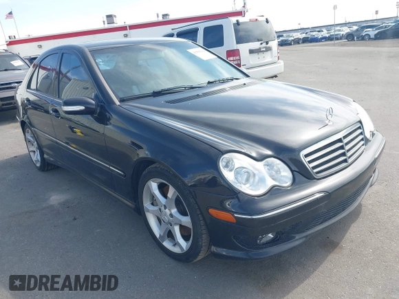 2007 Mercedes-Benz C 230 Sport z VIN WDBRF52H07F929603, wystawiony jako IAAI lot #41994234 z przebiegiem 171 484 mil mil oraz . Historia ofert i sprzedaży dostępna na DreamBid. Obrazek 1.
