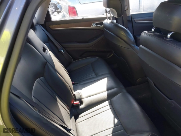 2016 Hyundai Genesis 3.8L with VIN KMHGN4JEXGU118623, listed as a IAAI auction lot 41401807 with 105,060 mi miles. Bid and sale history available at carsss.com. Image 8.