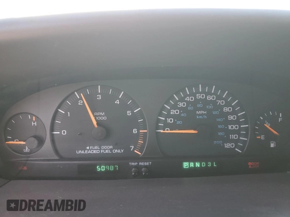 2000 Chrysler Town & Country LX z VIN 1C4GP44R9YB793616, wystawiony jako Copart lot #55903065 z przebiegiem 50 987 mil mil oraz Czysty tytuł • Clean title. Historia ofert i sprzedaży dostępna na DreamBid. Obrazek 9.