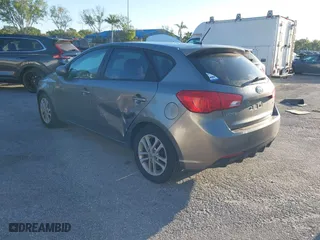 2011 Kia Forte 5-Door EX with VIN KNAFU5A2XB5417673, listed as a IAAI auction lot 41825573 with 129,811 mi miles. Bid and sale history available at carsss.com. Image 3.