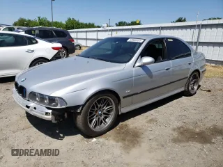 2000 BMW M5 z VIN WBSDE9341YBZ94611, wystawiony jako Copart lot #53866955 z przebiegiem Nie podano mil oraz Szkody całkowita. Historia ofert i sprzedaży dostępna na DreamBid. Obrazek 1.