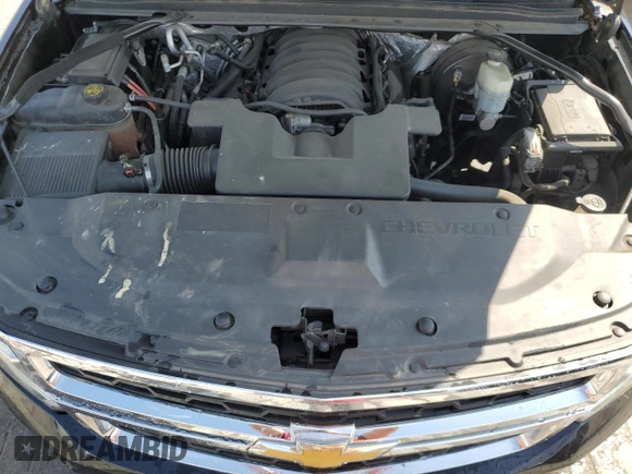 2018 Chevrolet Suburban LS z VIN 1GNSCGKC0JR278370, wystawiony jako Copart lot #57657395 z przebiegiem 224 903 mil mil oraz Czysty tytuł • Clean title. Historia ofert i sprzedaży dostępna na DreamBid. Obrazek 12.