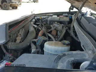 2011 Chevrolet Silverado 2500HD LT с VIN 1GC1KXC81BF228288, выставлен на аукционе IAAI как лот 42580929 с пробегом 301 747 миль миль и . История ставок и продаж доступна на DreamBid. Изображение 19.