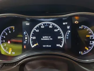 2018 Jeep Grand Cherokee High Altitude с VIN 1C4RJFCG9JC258601, выставлен на аукционе IAAI как лот 42426615 с пробегом 101 178 миль миль и . История ставок и продаж доступна на DreamBid. Изображение 7.