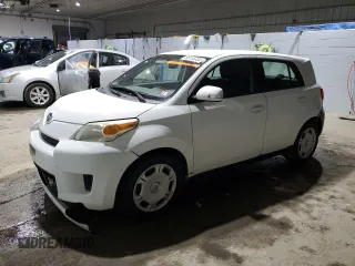 2009 Scion xD z VIN JTKKU10429J034110, wystawiony jako Copart lot #85135334 z przebiegiem 275 392 mil mil oraz Szkoda całkowita • Salvage title. Historia ofert i sprzedaży dostępna na DreamBid. Obrazek 1.