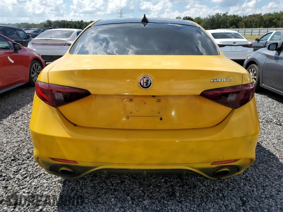 2019 Alfa Romeo Giulia Ti Sport with VIN ZARFAMBN0K7603506, listed as a Copart auction lot 82777534 with 0 mi miles and Non Repairable. Bid and sale history available at carsss.com. Image 6.