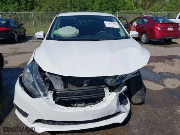 2016 Nissan Sentra SR with VIN 3N1AB7AP7GL677064, listed as a IAAI auction lot 41975920 with 77,805 mi miles. Bid and sale history available at carsss.com. Image 12.