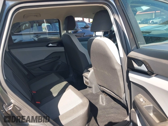 2024 Volkswagen Taos S z VIN 3VV5X7B24RM123644, wystawiony jako IAAI lot #42247698 z przebiegiem 8 097 mil mil oraz . Historia ofert i sprzedaży dostępna na DreamBid. Obrazek 8.