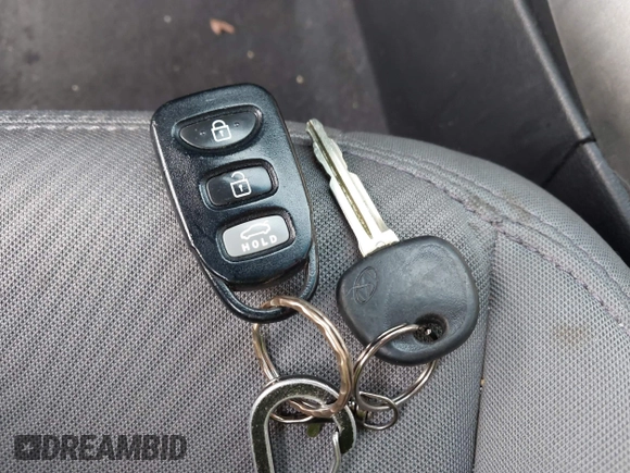 2011 Hyundai Elantra Limited with VIN 5NPDH4AE6BH059619, listed as a IAAI auction lot 42109300 with 178,573 mi miles and . Bid and sale history available at DreamBid. Image 11.