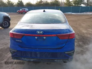 2020 Kia Forte LXS with VIN 3KPF24AD1LE204783, listed as a IAAI auction lot 41457496 with 259,981 mi miles. Bid and sale history available at carsss.com. Image 17.