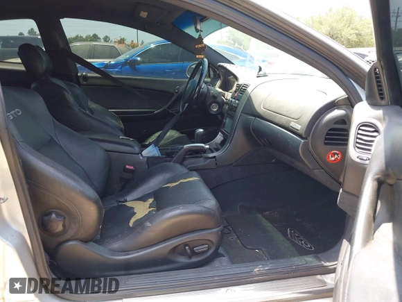 2004 Pontiac GTO z VIN 6G2VX12G04L295369, wystawiony jako IAAI lot #42244826 z przebiegiem Nie podano mil oraz . Historia ofert i sprzedaży dostępna na DreamBid. Obrazek 5.