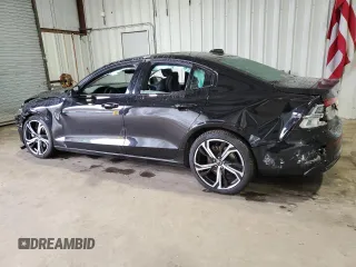 2024 Volvo S60 Core Dark Theme z VIN 7JRL12TK7RG324393, wystawiony jako Copart lot #49817315 z przebiegiem 14 985 mil mil oraz Szkoda całkowita • Salvage title. Historia ofert i sprzedaży dostępna na DreamBid. Obrazek 2.