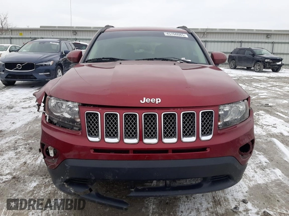 2016 Jeep Compass Latitude z VIN 1C4NJCEAXGD804721, wystawiony jako Copart lot #45760085 z przebiegiem 105 985 mil mil oraz Szkoda całkowita • Salvage title. Historia ofert i sprzedaży dostępna na DreamBid. Obrazek 5.