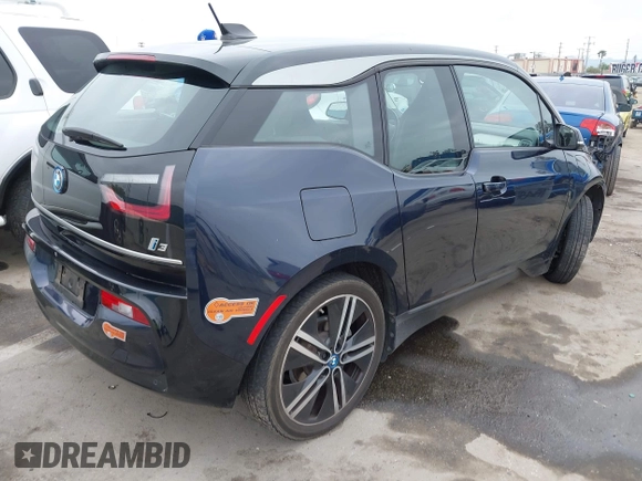 2019 BMW i3 z VIN WBY8P4C54K7E83372, wystawiony jako IAAI lot #42055886 z przebiegiem 22 230 mil mil oraz . Historia ofert i sprzedaży dostępna na DreamBid. Obrazek 4.