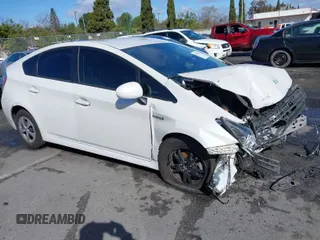 2014 Toyota Prius Four with VIN JTDKN3DU6E0370532, listed as a IAAI auction lot 41786462 with 124,069 mi miles. Bid and sale history available at carsss.com. Image 1.