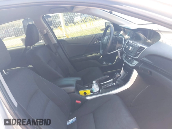 2014 Honda Accord Sport with VIN 1HGCR2F57EA186141, listed as a IAAI auction lot 41990049 with 95,805 mi miles and . Bid and sale history available at carsss.com. Image 5.